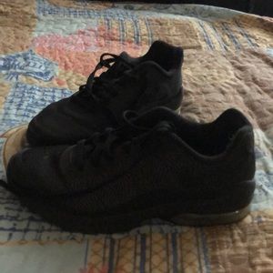 Nike women’s shoes size 7.5